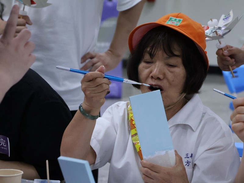 長者一同體驗文化