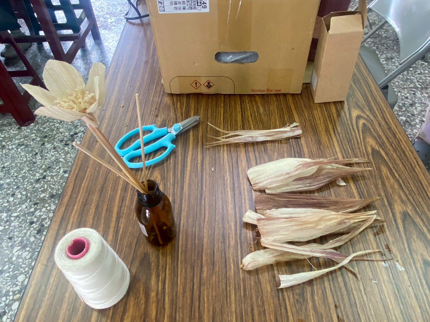 幸福良食創辦人和學生合照