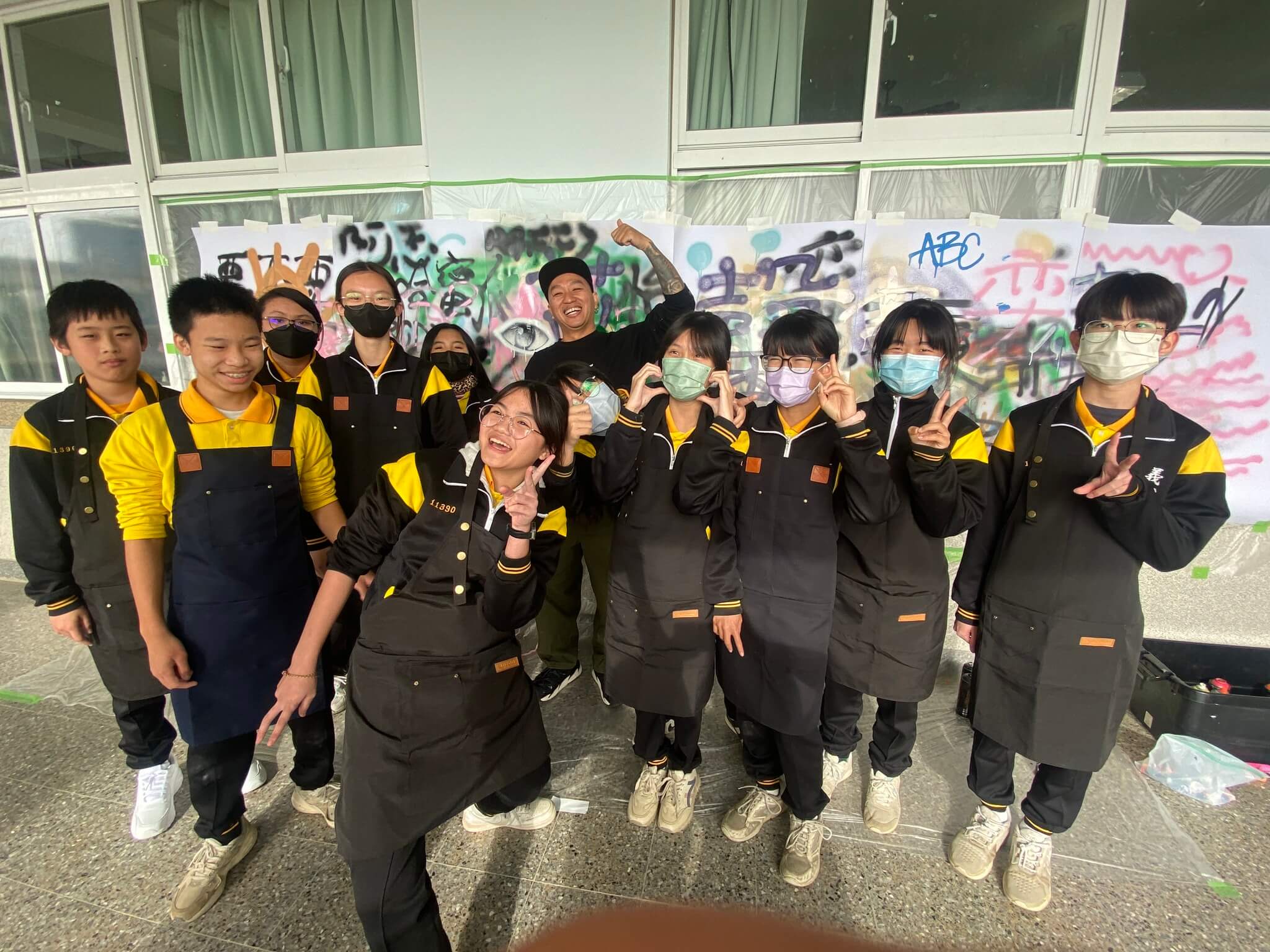 噴罐繪畫創作課—街頭藝術的校園實踐